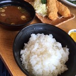 まるは食堂旅館 - 