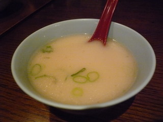 Kuriyan - ☆丼のスープはとんこつラーメン風(*^^)v☆