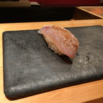 すし 喜邑 - （2017年4月）昆布〆小鯛