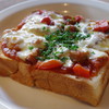 CLAMP COFFEE SARASA - 料理写真:ピザトースト