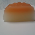 ゼリーのイエ - カルピスゼリーをカットしてみた♪