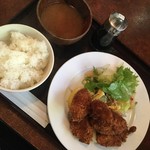 洋食家ロンシャン - カキフライランチ