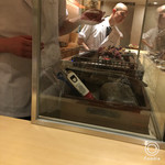 銀座 しのはら - すっぽん焼いてる