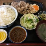 Irimasushokudou - 豚バラ肉ジュージュー焼き定食税込850円、しょうがゴマ油ダレ