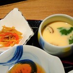Kuzushi Kappou Koman - きんぴらごぼう、茶碗蒸し、漬物もあります
