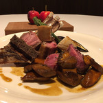 カーサ・デル・チーボ - 丹波篠山産 仔猪(どんこ)のアッロースト