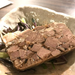 森サンジョヴェーゼ - なかなかのビジュアルですが、けっこー繊細なお味です。