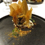 Vel  ROsier - 1704_Vel ROsier_前菜④春捲 筍 新牛蒡 豆鼓 フロマージュブラン_筍狩りをイメージした一品