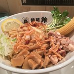 麺屋 鈴 - 本日のラーメン
エビまぜそば（スープ付き）