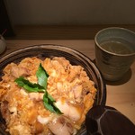 鳥恵 上野広小路店 - 親子丼と鳥スープ