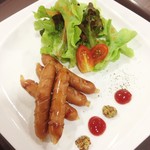 Haru Ranman Comic Cafe & Bar - 