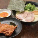 Tonkara Set (White Pork Bone + Nagoya Chicken [Fried Chicken])