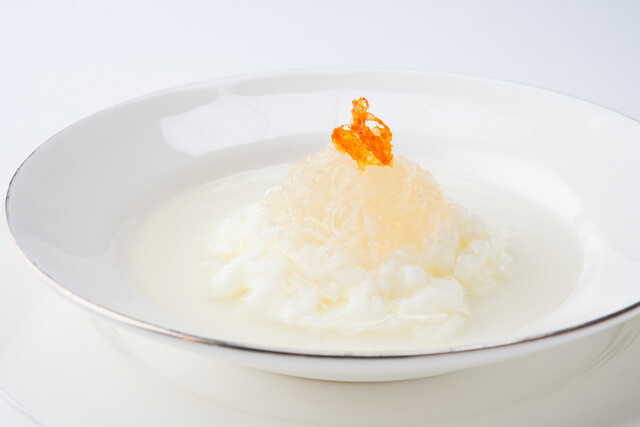 厉家菜 - ￥30000のコースより,芙蓉燕窝 燕の巣と卵白の炒め.