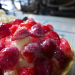 冰郷 - 草苺の山！もっと大粒なことも。