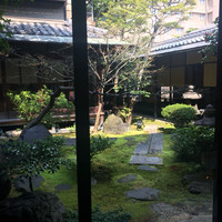膳處漢ぽっちり - 中庭も綺麗