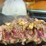 大木屋 - 肉のエアーズロック・リブロースステーキ