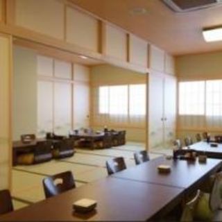 ≪最多可容納96人的包場和室≫為預訂套餐的顧客提供豐富特典