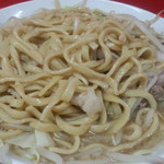 ラーメン二郎  - 麺クルん状態◎