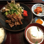焼肉の芳扇 - 料理写真:焼肉定食(1300)