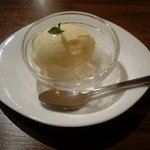 トラットリア ガヴェ 町田駅前店 - アイス