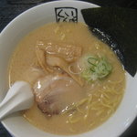 Ramen kuishimbo - 喰心坊ラーメン（醤油とんこつ）