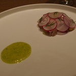 ラチュレ - カジキ　バジルソース