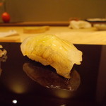 すし瀬名波 - マコガレイ