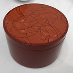 Grand rocher - エルメスのスカーフ入れをお菓子入れに