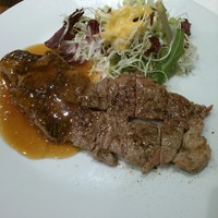 キャトルラパン 北梅田 - 17/4　ステーキランチ1枚:800円＋ライス大盛:50円（=850円）