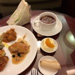 Kris Flyer Gold Lounge - 