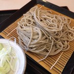 万葉そば - 冷たく締めててしゃきっと美味しい