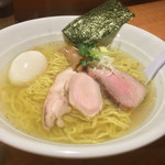 麺肴 今日から - 魚介スープのヒマラヤ岩塩ラーメン（ランチセット 味玉）