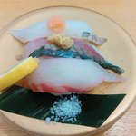 浜田三貫盛り(300円＋税：以下同)