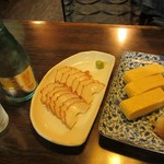 献上そば 羽根屋 - 出汁巻き＋あご野焼＋冷酒