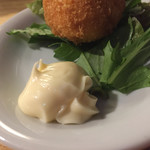 名駅立呑 おお島 - カニコロッケ