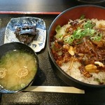 お食事処にしお - 