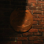 ル・カフェ - 壁に掛けられている