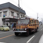 村上製パン所 - 定期観光バス「猫バス」