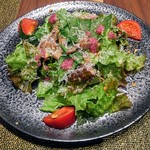 旬熟成hakko - 前菜
      熟成ベーコンの野菜サラダ