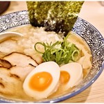 麺屋銀星 池袋 - 特製濃厚煮干中華そば　930円　ほどほどに濃厚で食べやすい系です。