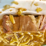 らーめん つの旨 - 厚さもあり食べ応え十分です【料理】 