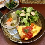 ジャム cafe 可鈴 - スパニッシュオムレツ＆グリーンサラダ＆ピクルス