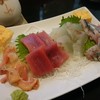 Uogashi Sushi - お刺身です