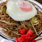 みかさや食堂 - 焼そば(目玉焼き入り)¥700-(税込)