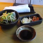 薩摩 牛の蔵 - サラダ、キムチ、タレ