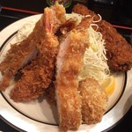 西麻布 三河屋 - 三河屋(海老フライ定食+メンチカツ)