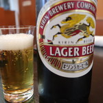 鰻家 - ビールはキリンラガーの大瓶です
