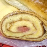 玉出 木村家　2Deux - ロールデニッシュ(イチゴ)