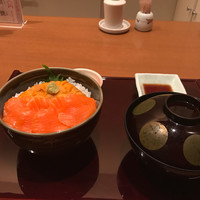 函館うに むらかみ 日本生命札幌ビル店 - 
