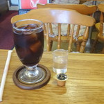 とも - 食前にアイスコーヒー！